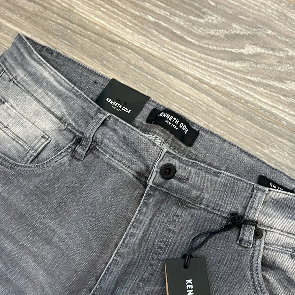 Kenneth Cole grey washed jeans. 34x32. NWT